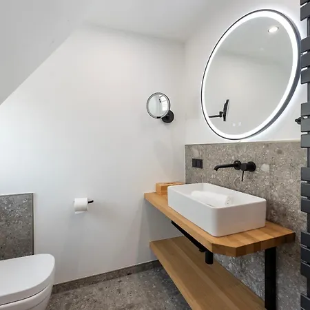 Lejlighed Dependance Windrose 271 *